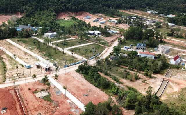 Nhiều vi phạm trong lĩnh vực quản lý đất đai tại Phú Quốc vẫn chưa được giải quyết dứt điểm (Ảnh minh họa: Internet)