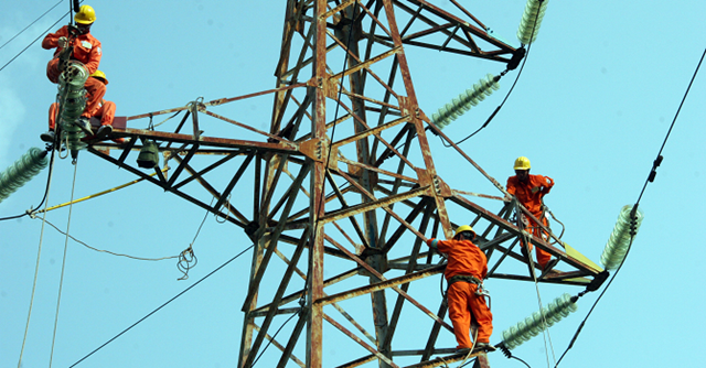 EVN đề xuất miễn, giảm giá điện, giãn thời gian thu tiền điện (Ảnh Internet)