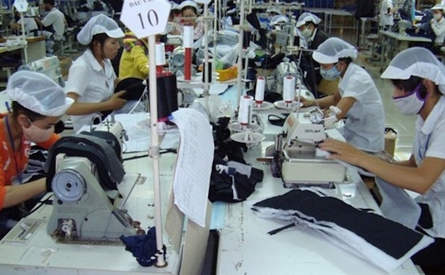 PMI đã giảm mạnh từ 49 điểm của tháng 2 về 41,9 điểm trong tháng 3 (Ảnh: Internet)