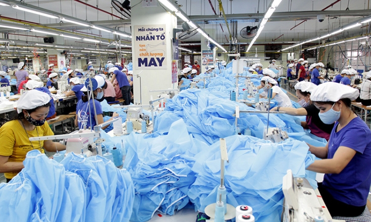 TNG tăng 10% doanh thu nhờ sản xuất khẩu trang kháng khuẩn chống dịch Covid-19