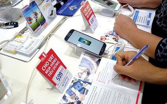 Khách hàng cá nhân mong muốn ngân hàng cho giãn nợ, giảm lãi suất trong mùa dịch bệnh (Ảnh minh hoạ: Internet)