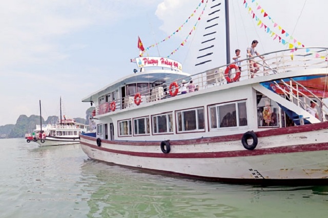 Tàu du lịch là một trong những sản phẩm của HTX Song Thủy (Ảnh: Internet)