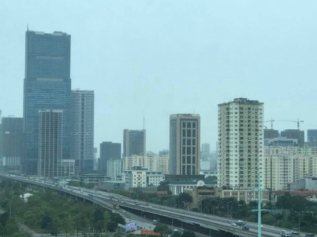 Mặc dù kinh tế khủng hoảng nhưng giá bất động sản và thị trường không có bong bóng, sốt nóng nên bất động sản khó có đáy