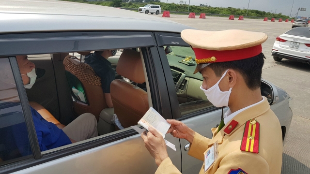 Hải Phòng tiếp tục duy trì kiểm soát chặt chẽ tại các chốt kiểm dịch cửa ngõ thành phố