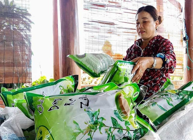 Sau khi đầu tư lại việc sản xuất chế biến, từ các khâu đảm bảo vệ sinh an toàn thực phẩm, HTX sẽ tiếp tục kiểm nghiệm và công bố sản phẩm đạt an toàn để đưa ra ngoài thị trường (Ảnh: TL)