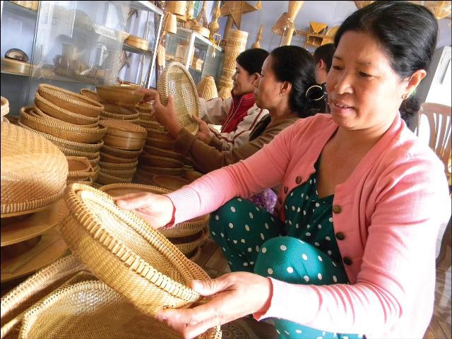 Có thương hiệu nhưng sản phẩm mây tre đan của HTX Bao La vẫn lúng túng trong triển khai chương trình OCOP (Ảnh: TL)