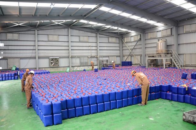 Hoá chất Đức Giang có tham vọng sản xuất các sản phẩm như Natri hydroxit 98%, Calcium hypochlorite 70%, Chloramin B... nhằm thu về lợi nhuận 191,5 tỷ đồng