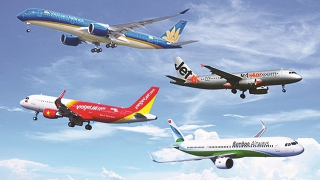 Các hãng bay đồng loạt tăng giá vé khi chưa hết dịch (Ảnh minh họa/Internet)