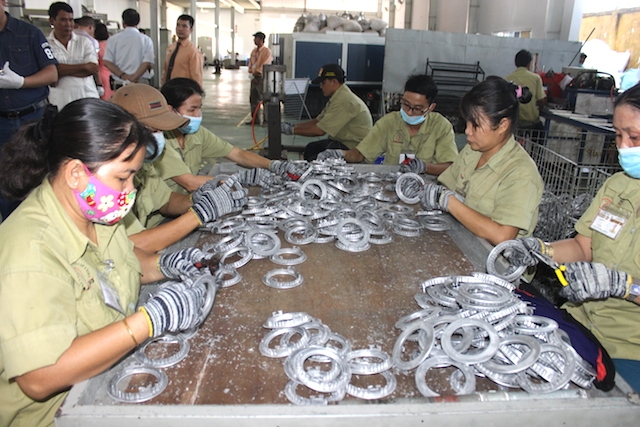 Các DN vừa và nhỏ đang cần nguồn vốn để hồi phục sản xuất hậu Covid-19