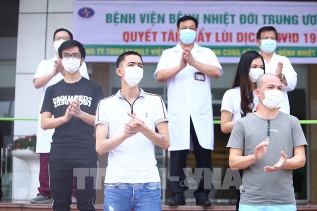 Sáng 5/5 có thêm 11 bệnh nhân COVID-19 đang điều trị tại Bệnh viện Bệnh nhiệt đới Trung ương được công bố khỏi bệnh.(Ảnh Internet)