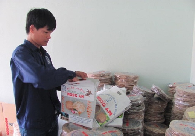 Sản phẩm bánh tráng nước dừa do HTX nông nghiệp Ngọc An sản xuất được nhiều khách hàng ưu thích (Ảnh: TL)