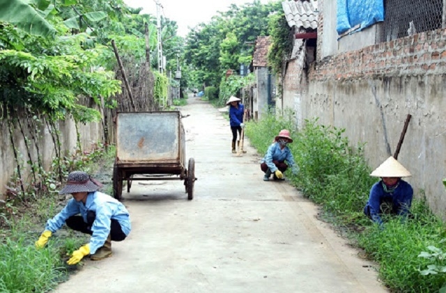 Các cấp chính quyền địa phương cần tích cực tuyên truyền người dân tham gia bảo vệ môi trường (Ảnh: TL)