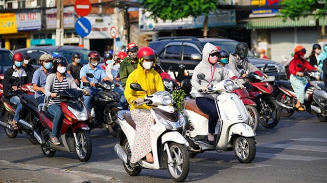 Bộ GTVT: Không quy định cứng bắt buộc bật đèn xe máy cả ngày (Ảnh Internet)