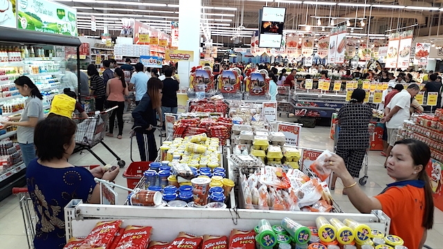 Ngành bán lẻ đang bước vào “giai đoạn rủi ro cao” với áp lực chi phí mặt bằng