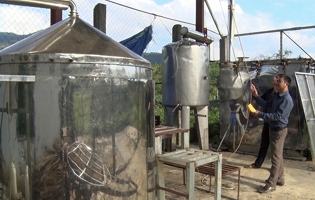Xưởng chiết xuất tinh dầu sử dụng điện của HTX VanPa