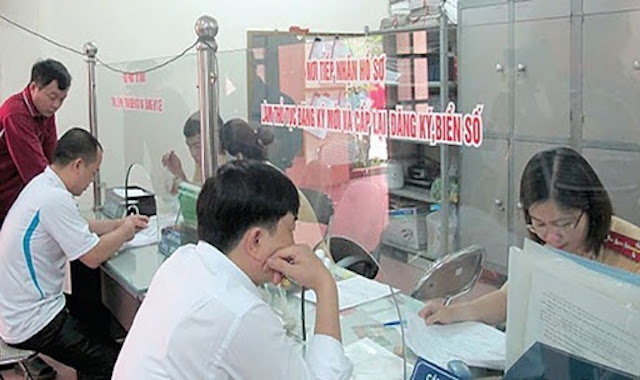 Bộ Tài chính đang xin ý kiến các bộ ngành đơn vị liên quan về Dự thảo Nghị định quy định mức thu lệ phí trước bạ đối với ôtô sản xuất, lắp ráp trong nước (Ảnh minh hoạ: Internet)