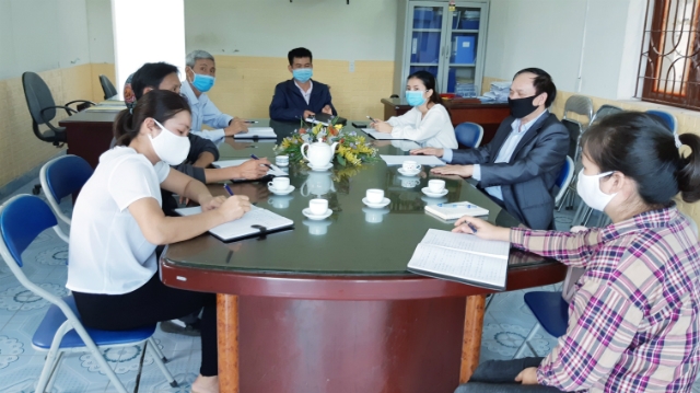 Dưới sự lãnh đạo của anh Hùng, HTX nông nghiệp Liên Khê đã hoạt động hiệu quả, có văn phòng mới khang trang...