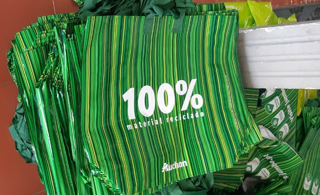 Sản phẩm túi xách sử dụng nhiều lần, thân thiện với môi trường