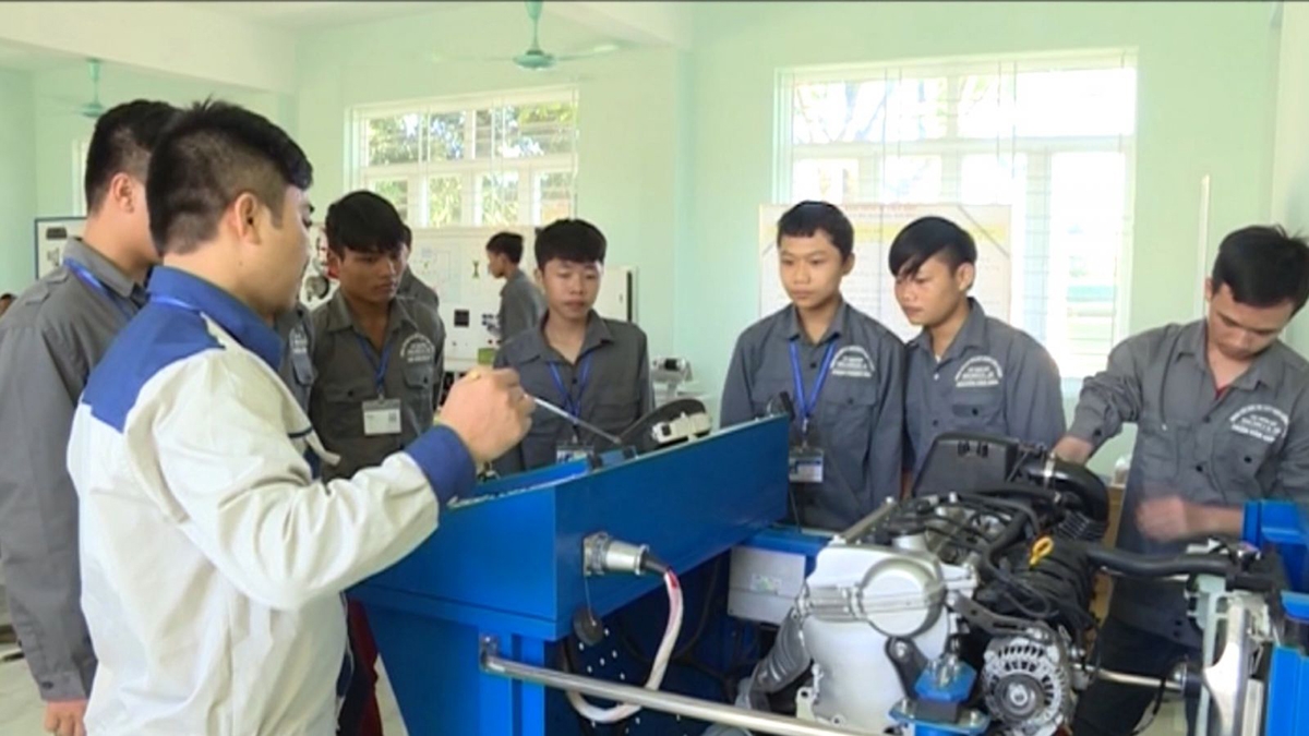 Nhu cầu đào tạo nghề của người lao động tại huyện Lệ Thuỷ hiện rất lớn.