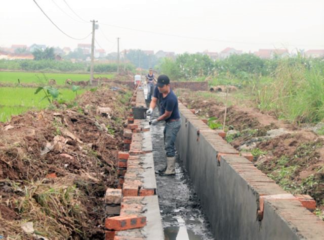 Cơ sở hạ tầng được đầu tư mạnh để phục vụ phát triển sản xuất.