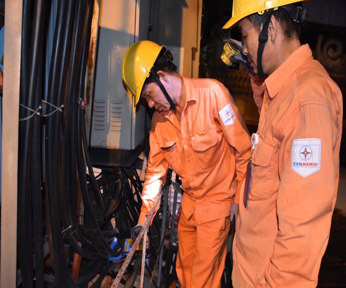 Người dân băn khoăn về tính minh bạch của ngành điện (Ảnh: TL)