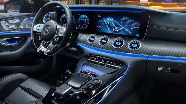 Khoang nội thất đẳng cấp của Mercedes-AMG GT 43 Coupé 4