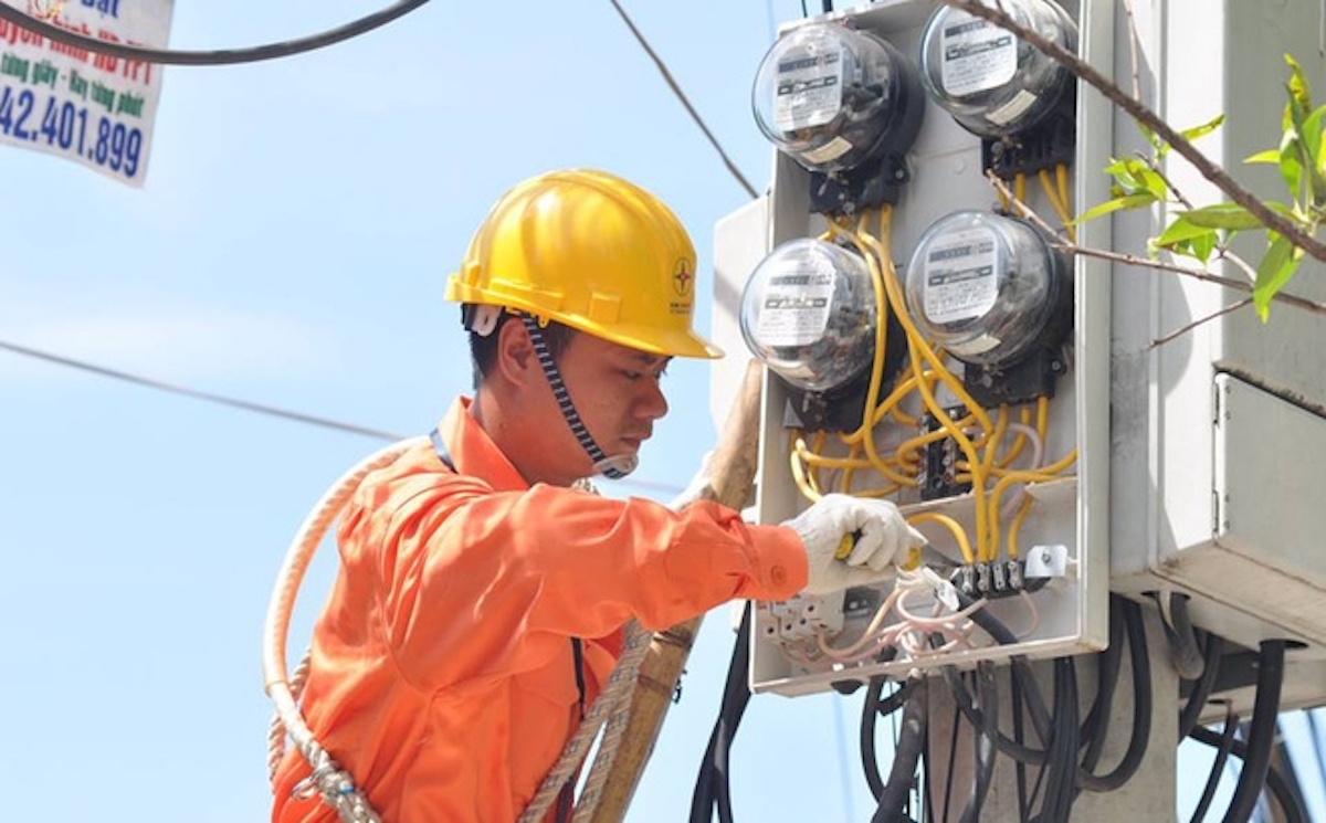 EVN khẳng định công nhân ghi chỉ số công tơ điện không có động cơ ghi sai để trục lợi (Ảnh: TL)