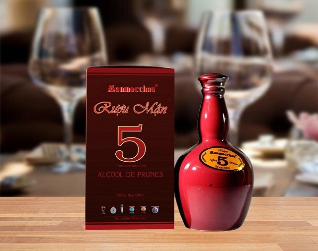 Sản phẩm rượu mận của HTX 19/5