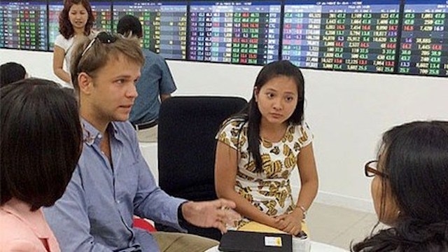 Nhiều ý kiến trái chiều xung quanh việc gạt bỏ quyền quyết định về tỷ lệ sở hữu nước ngoài của doanh nghiệp (Ảnh: Internet)