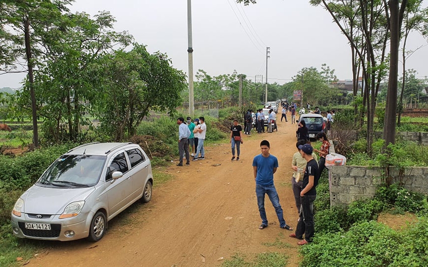 Hoạt động không có kiểm soát nên đã xảy ra vấn nạn giao dịch ngầm cò đất trên thị trường BĐS