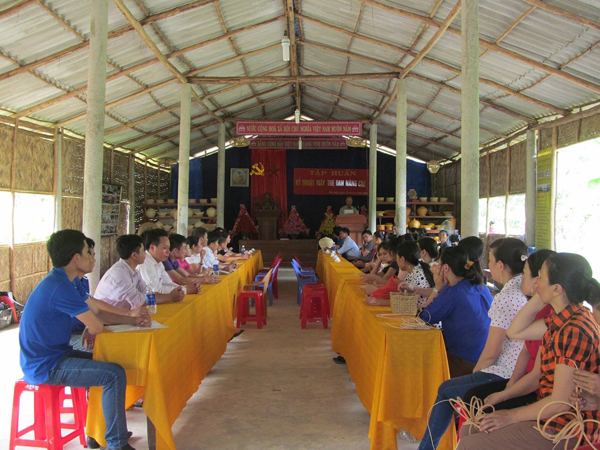 HTX mây tre đan Vân Sơn đào tạo nâng cao tay nghề cho người lao động