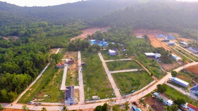 Tái áp dụng dừng phân lô, tách thửa, chuyển mục đích sử dụng đất tại Phú Quốc (Ảnh Internet)