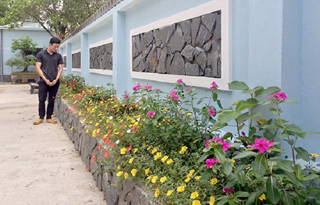 Hưởng ứng xây dựng khu dân cư NTM kiểu mẫu, nhiều hộ dân đã cải tạo vườn nhà xanh - sạch - đẹp. (Ảnh: TL)