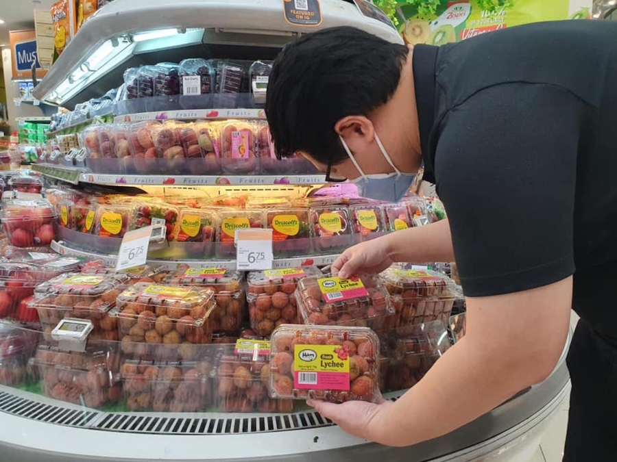 Người tiêu dùng Singapore đã ngay lập tức “phải lòng” với trái vải Việt Nam