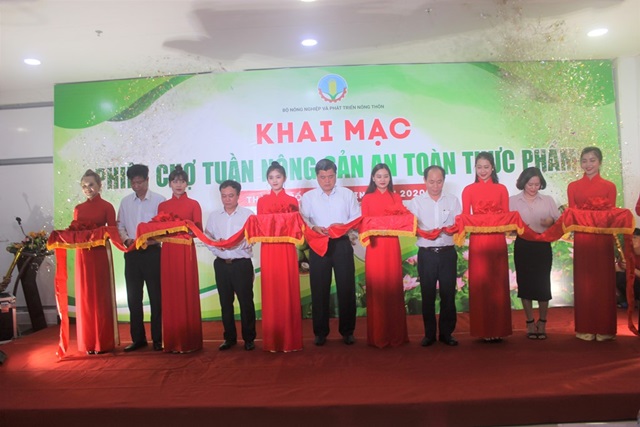 TP.HCM khai mạc Phiên chợ tuần nông sản an toàn thực phẩm 2020 (Ảnh Internet)