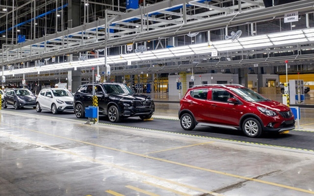 Đại lý cắt khuyến mại, giá ô tô tăng trở lại (Ảnh Internet)