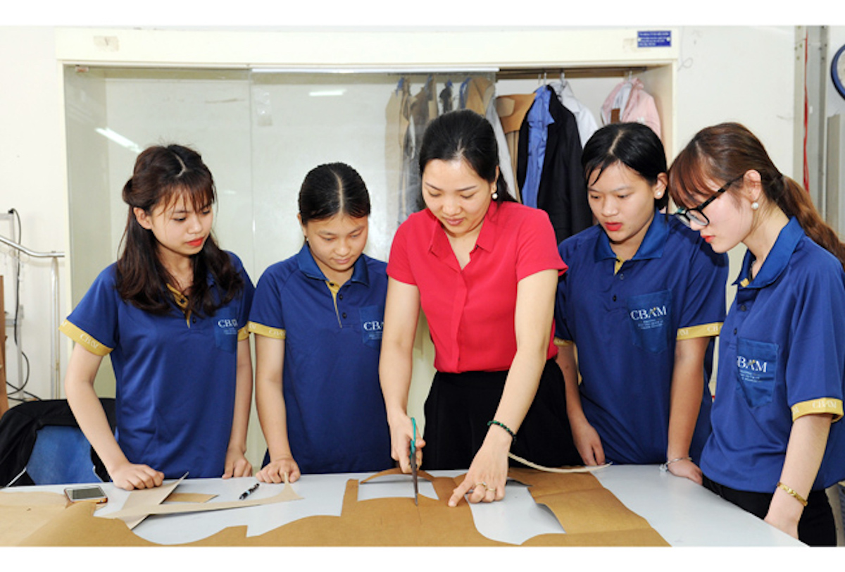 Đào tạo nghề phải gắn với nhu cầu doanh nghiệp, HTX.