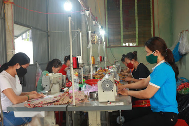 Huyện Dầu Tiếng chú trọng tạo việc làm sau khi dạy nghề cho phụ nữ nông thôn