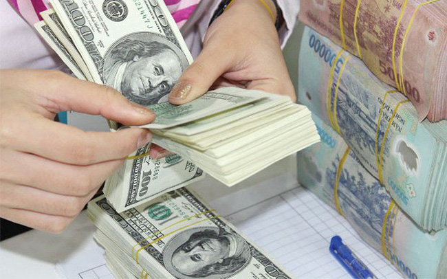 6 tháng đầu năm tỷ giá VND/USD không thay đổ, trong khi đồng tiền các nước trong khu vực ASEAN mất giá khoảng 1 - 5%