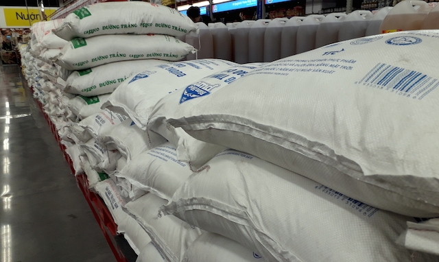 Vài tháng nay nhiều DN mía đường trong nước hầu như không bán được hàng