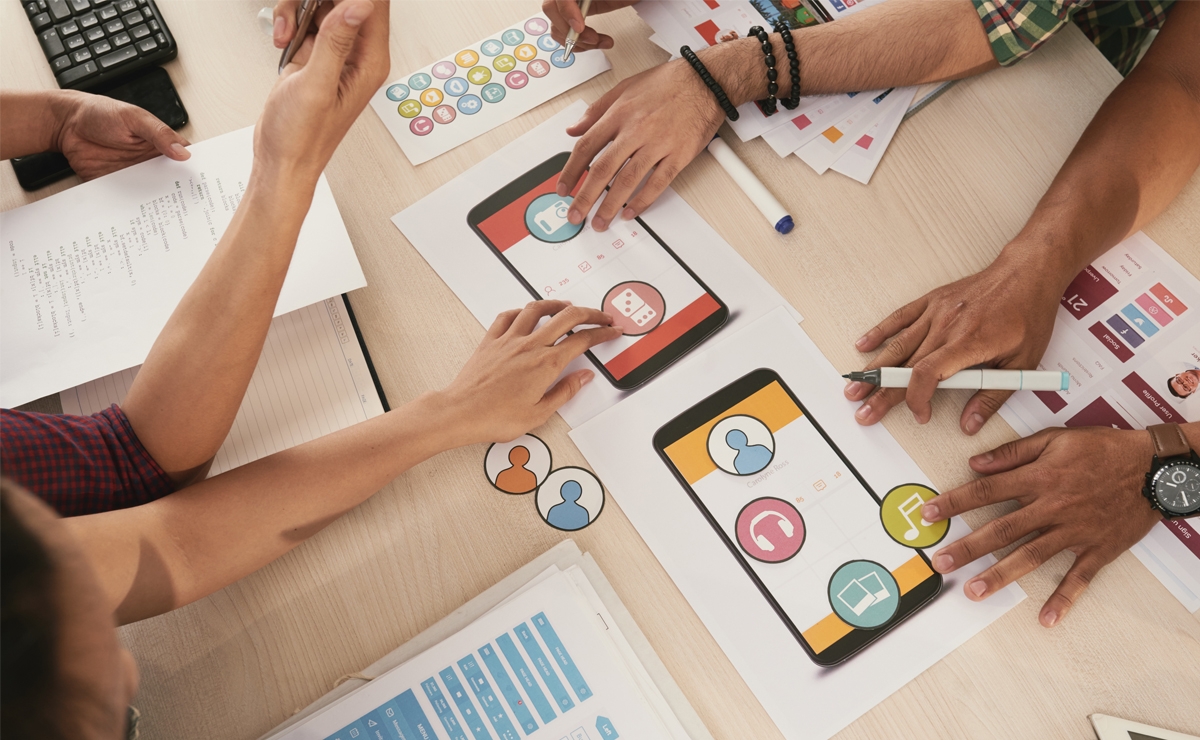 8. Kỹ năng lập kế hoạch và xây dựng chiến lược Những chủ doanh nghiệp, công ty đã có nhiều năm hoạt động, cũng như các nhà startup vừa mới bắt đầu hoạt động kinh doanh cần phải lên cho mình kế hoạch kinh doanh và xây dựng chiến lược. Khi có một bản kế hoạch kinh doanh đầy đủ và chi tiết, công việc triển khai kinh doanh sẽ được thực hiện một cách có thống nhất, dễ dàng hơn trong việc xác định hướng đi của công ty trong tương lai.