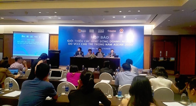 Họp báo giới thiệu chuỗi các hoạt động doanh nghiệp trong năm ASEAN 2020