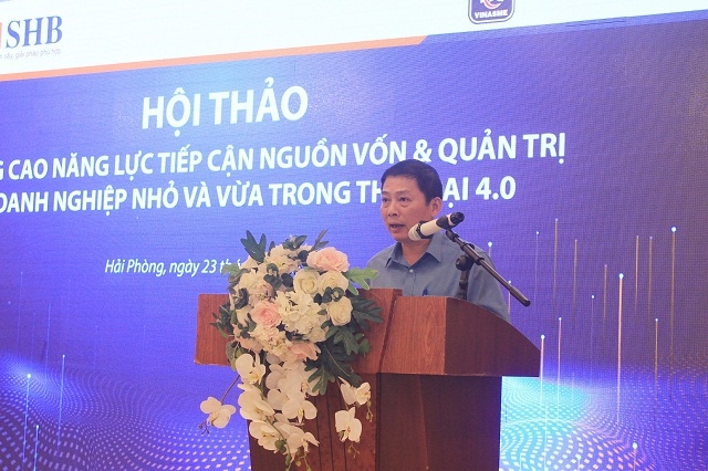 Tại hội thảo, ông Dương Long – Giám đốc Chi nhánh SHB Hải Phòng – chia sẻ trong thời gian qua chi nhánh đã tập trung nguồn lực hỗ trợ các DN trong việc tiếp cận nguồn vốn ngân hàng, tư vấn các giải pháp tài chính đồng bộ, trọn gói, phù hợp nhất và các hoạt động hỗ trợ phi tài chính hiệu quả đến các DN trên địa bàn.