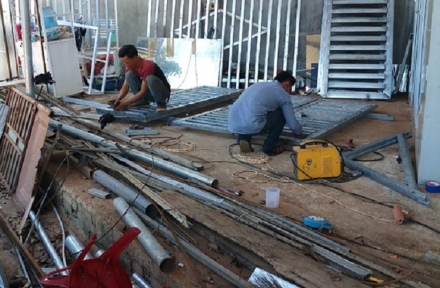 THT Bình Long làm cửa sắt, hàng rào cho các công trình dân sinh