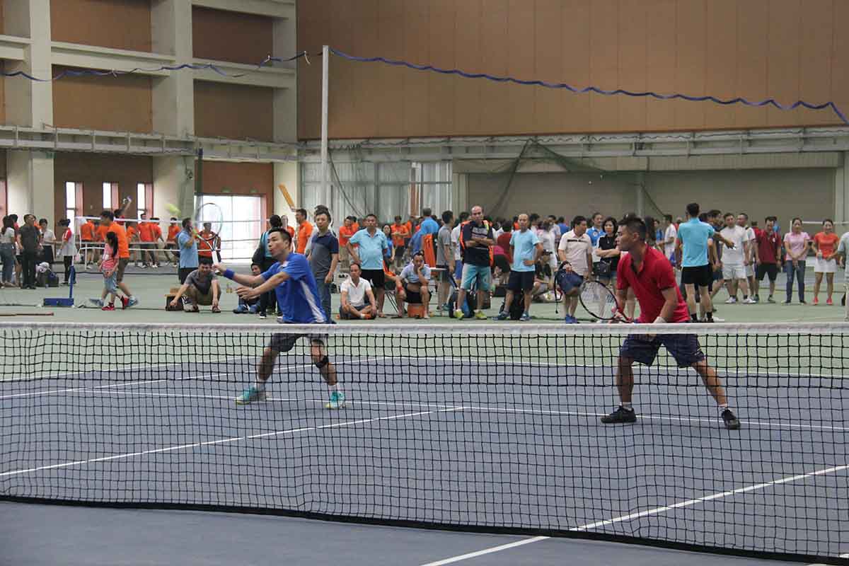 Đôi nam thi đấu Tennis của Liên minh HTX Việt Nam và đạt giải nhất