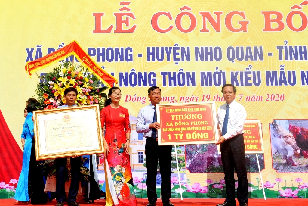 Xã Đồng Phong đón nhận danh hiệu đạt chuẩn nông thôn mới kiểu mẫu (Ảnh:TL)