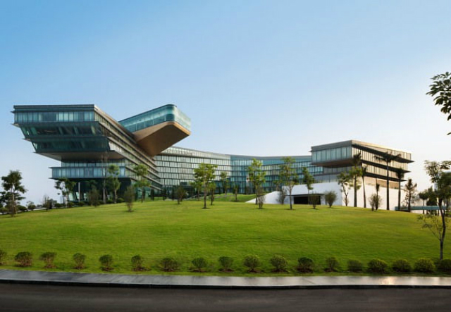 Do thế giới chưa khống chế được dịch nên lượng khách sử dụng khách sạn tại Hà Nội và TP. HCM chủ yếu trong nội địa