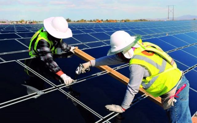 Nhu cầu tuyển dụng nhân sự trong nước tăng lên nhanh chóng trong lĩnh vực năng lượng.