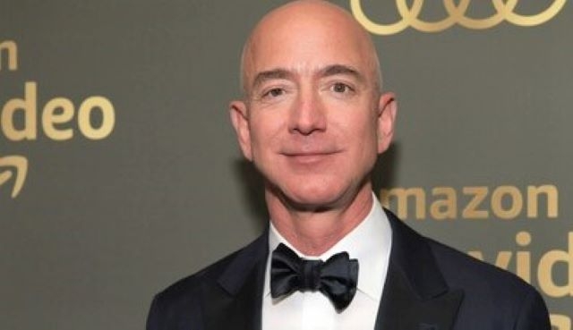 Kiếm được 63,6 tỷ USD trong 7 tháng qua, tài sản của người giàu nhất thế giới có thể sắp phá kỷ lục mới, vượt mốc 200 tỷ USD.