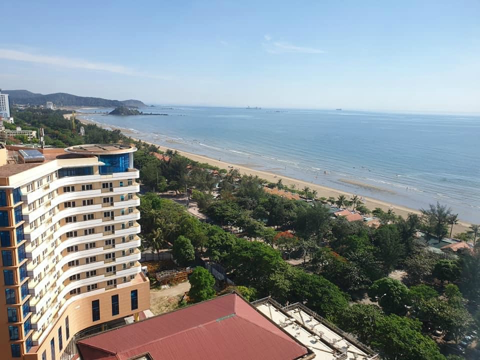 Dịch Covid-19 bùng phát trở lại đã ảnh hưởng đến thị trường bất động sản nghỉ dưỡng khi du khách huỷ tour cả tháng 8 và 9